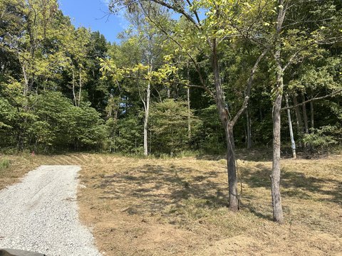 Land, East Bernstadt, KY