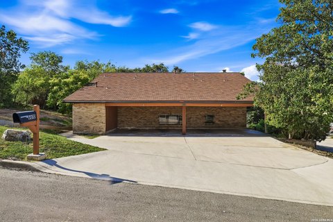 Multi-Family (2-8 Units), San Antonio, TX