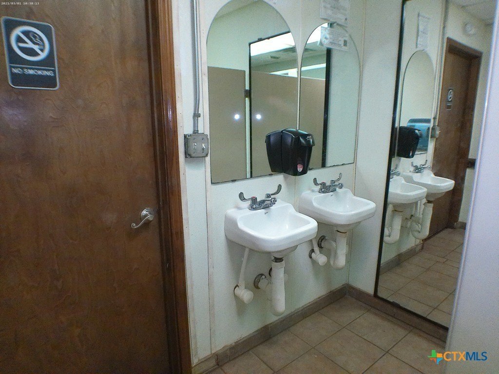 Picture 33