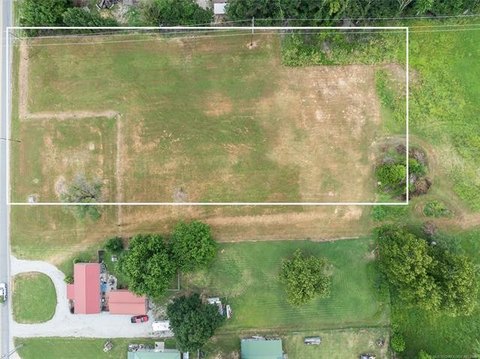 Prime Commercial Lot in Broken Arrow