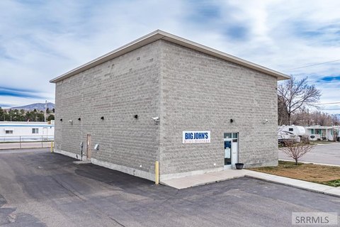 Pocatello Commercial Space with Warehouse