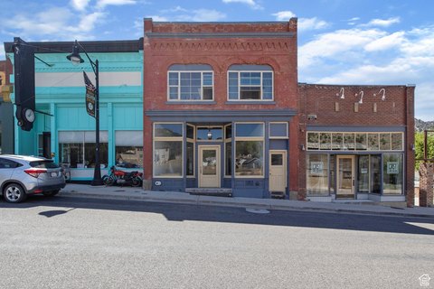 Remodeled Mixed-Use Eureka Property