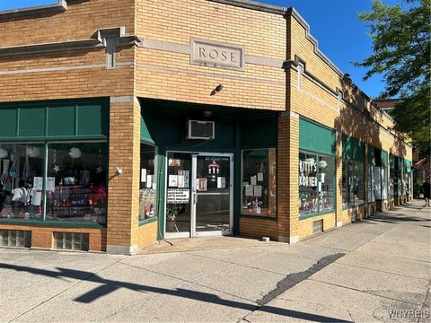 Tonawanda Commercial Building For Sale