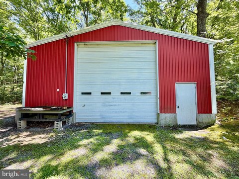 Garage with Rented Mobile Home