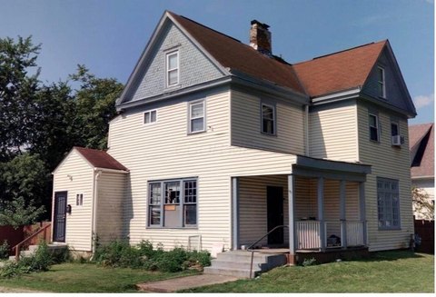 Duplex Near Linden Park