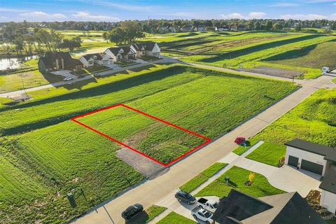Land, Norwalk, IA