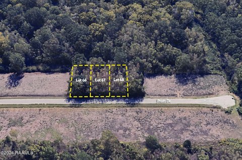 Residential Land in St. Martinville