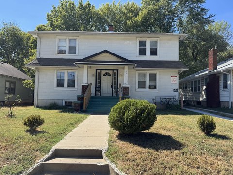 Two-Story Quadplex