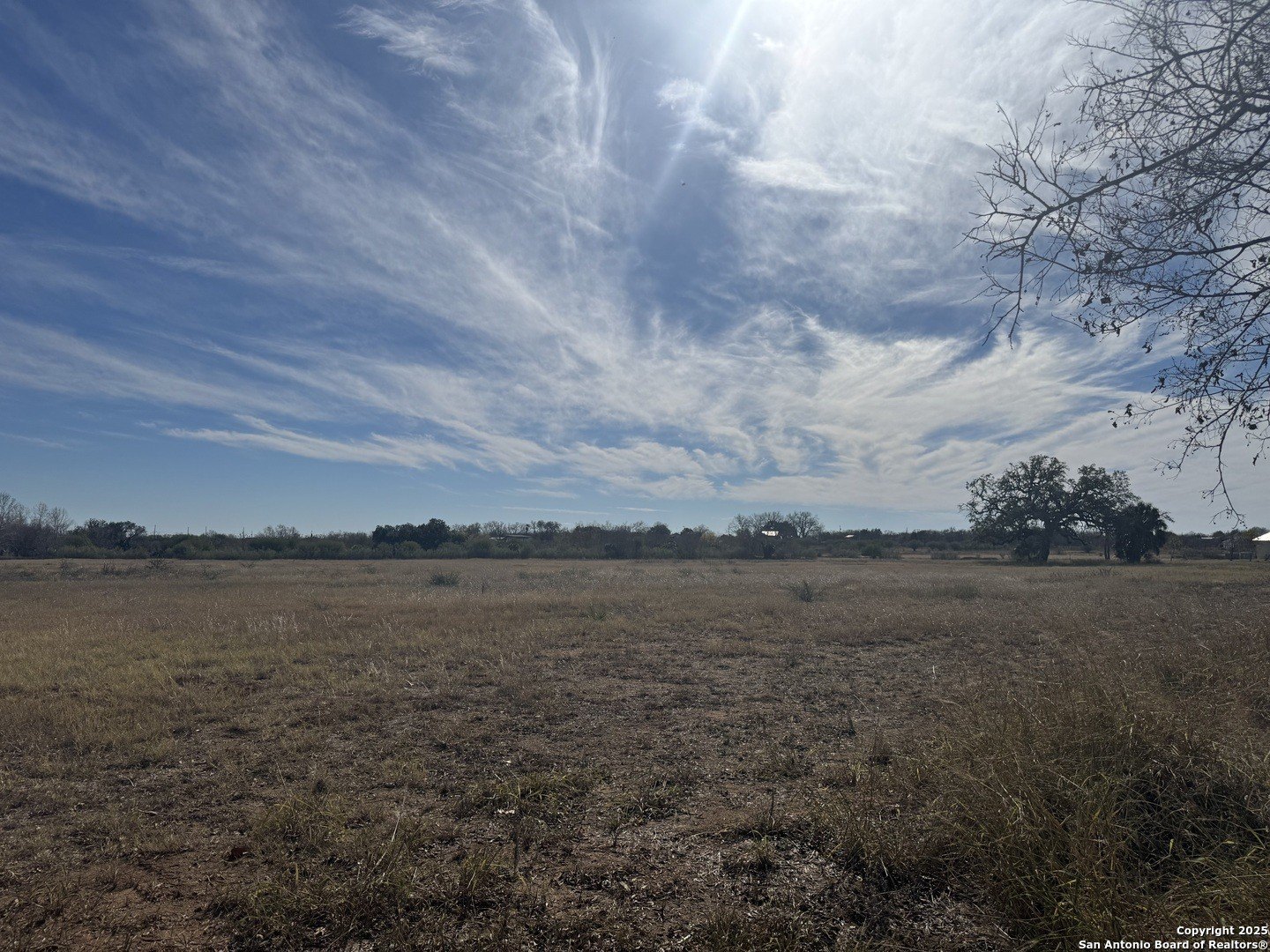 2.5 Acres of Country Land