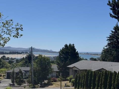 Land, Lincoln City, OR