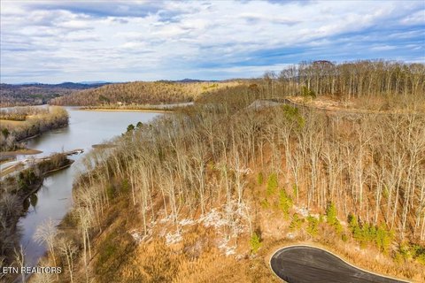 Lakefront Land in Loudon, TN