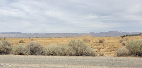 Land, California City, CA