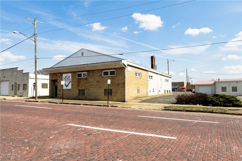 Downtown Canton Commercial Building For Sale