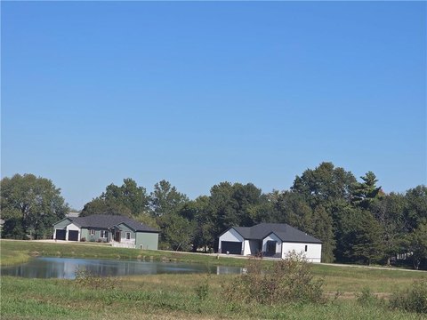 Spacious Lot in Established Area