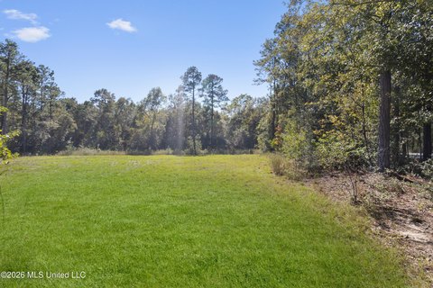 Land, Gulfport, MS