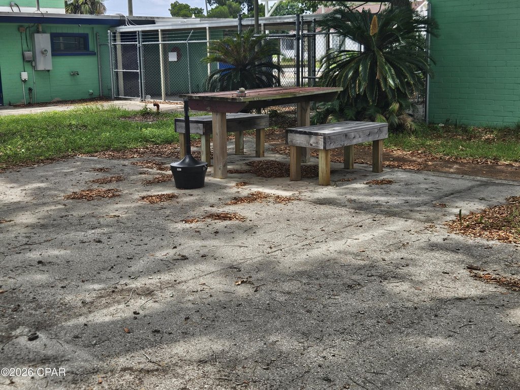 Picture 19