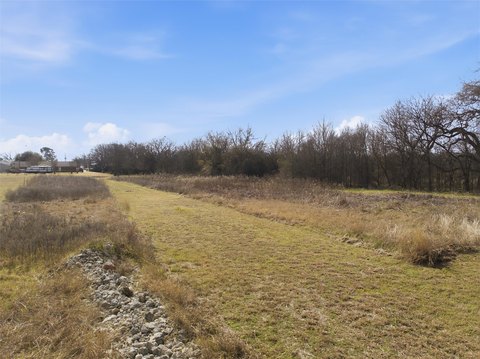 Marlin, TX - Improved Land