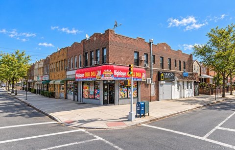 Mixed-Use Building with Garage