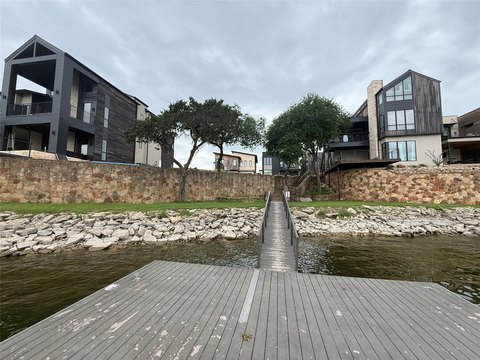 Waterfront Lot in Lake Subdivision