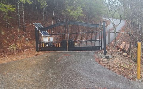 Land Lot in Gated Mountain Community