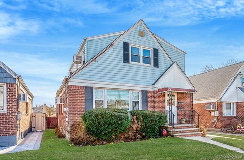 Two-Unit Duplex with Private Terrace