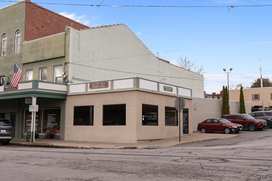 Commercial Space in Little Falls