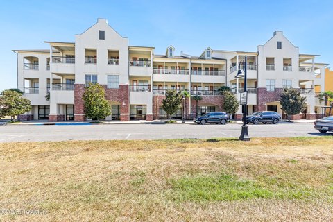 Retail Space in Sugar Mill