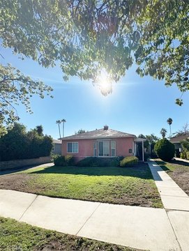 North Hollywood Triplex Investment Opportunity