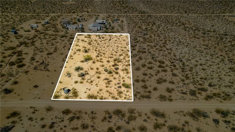 Land in Yucca, Arizona