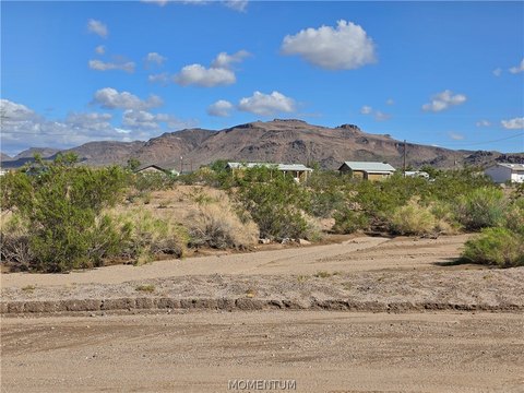 Land, Golden Valley, AZ