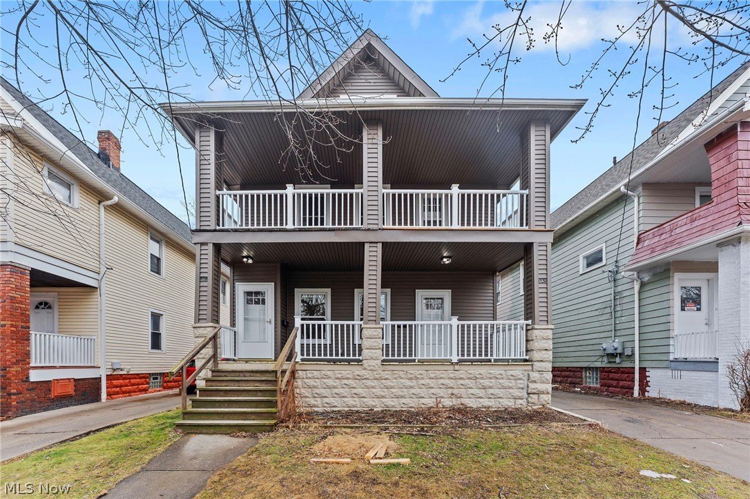 Renovated Lakewood Duplex: Income Potential