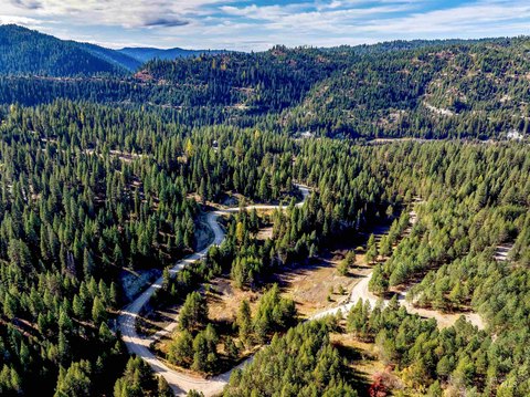 Land with Mountain Views