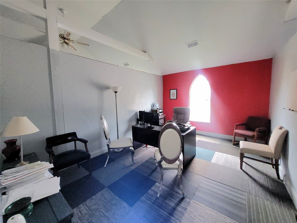 Picture 18