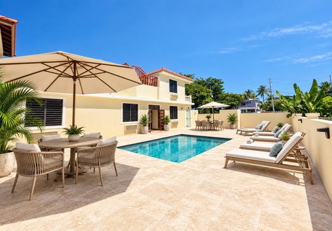 Boutique Guest House with Pool