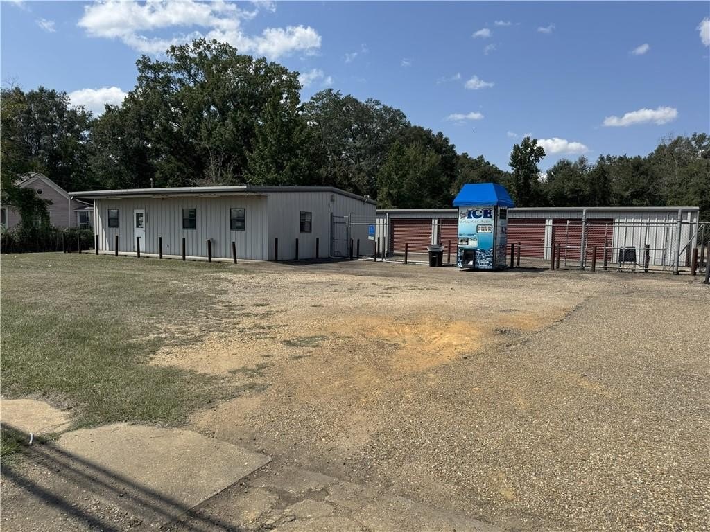 Turn-Key Roseland Commercial Investment