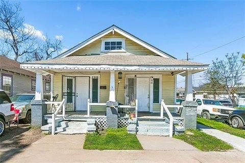 New Orleans Duplex on Corner