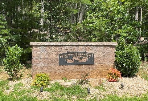 LAND - WAYNESBORO, VA