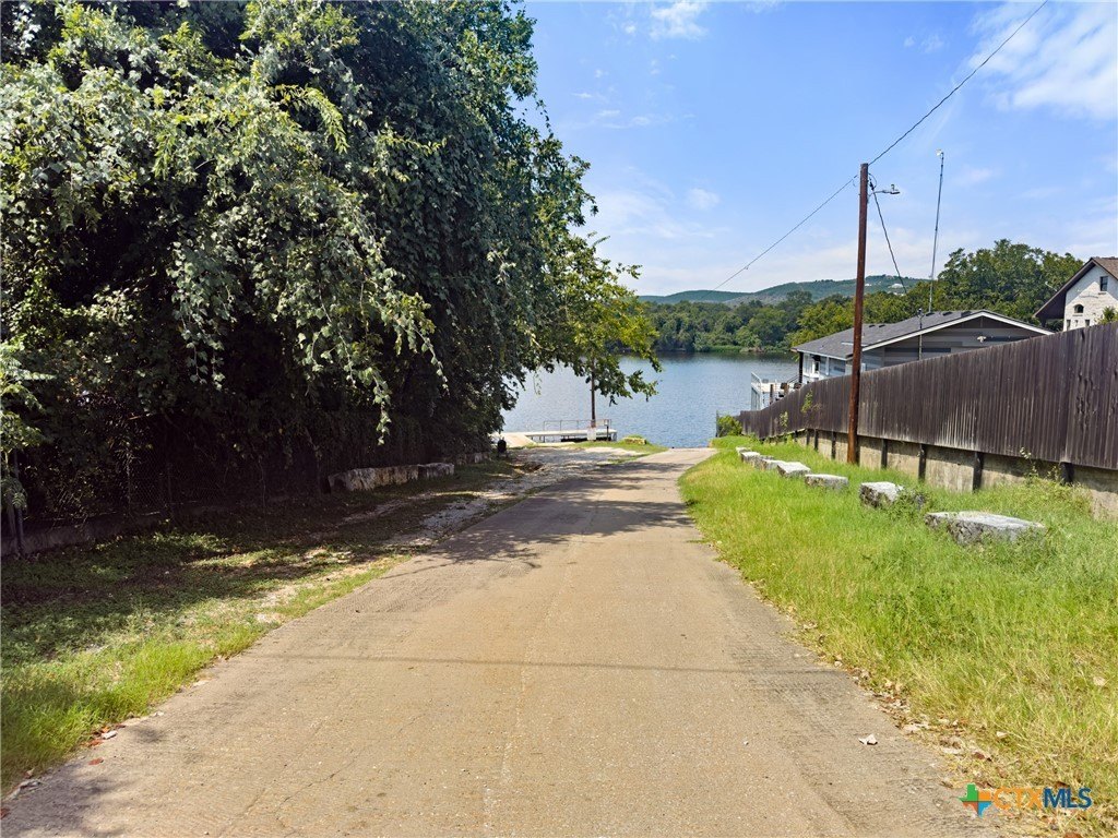 Picture 16