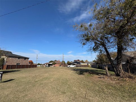 Residential Land in Growing Area