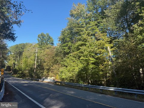 Land in Leonardtown, Maryland