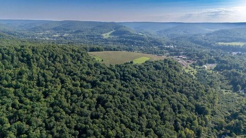 152-Acre Commercial Property in Genesee