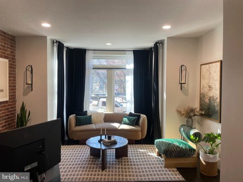 Adaptable Commercial Space in DC