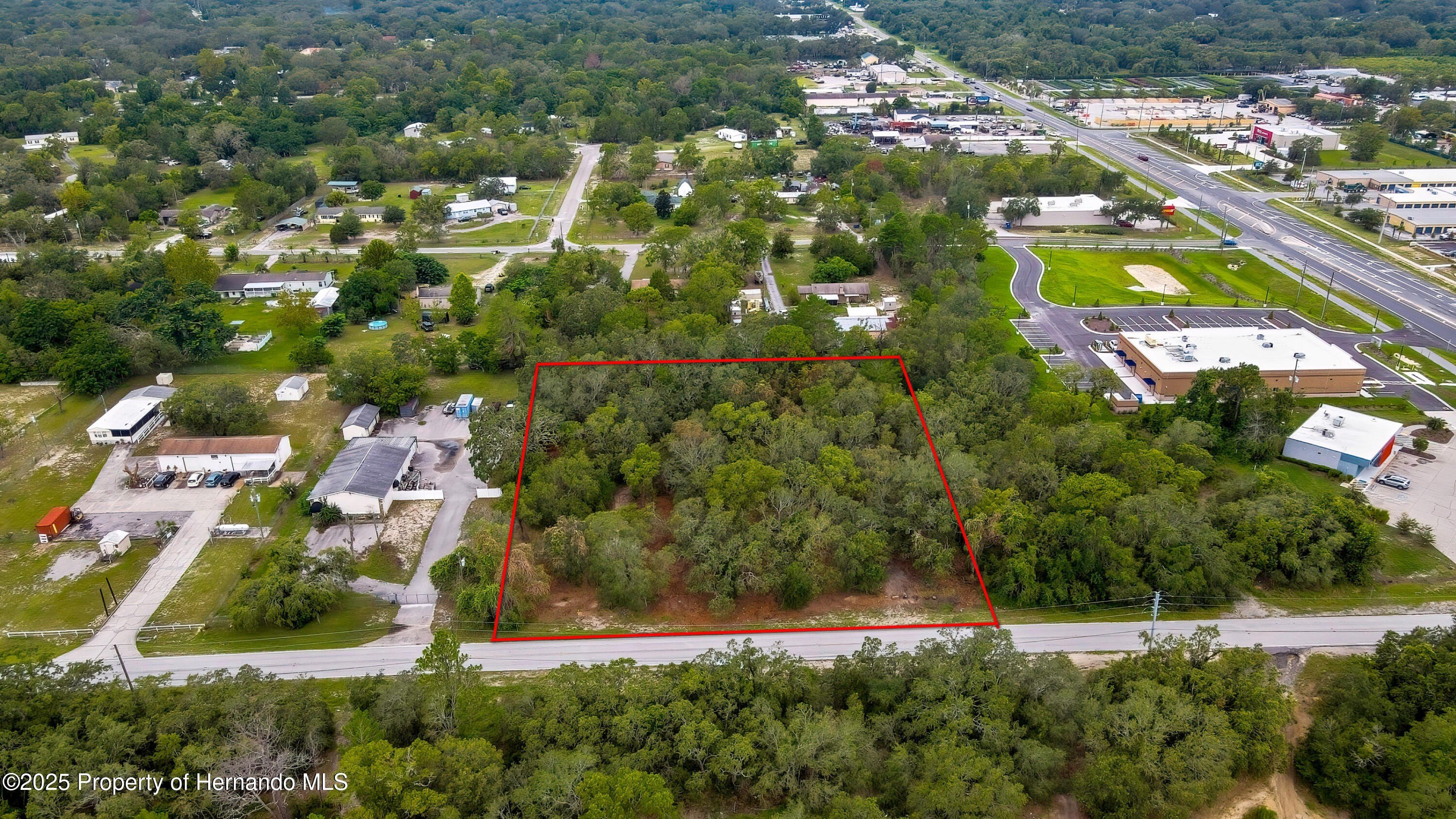Commercial Land in Growing Area