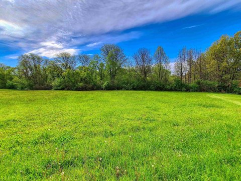 Lake Carroll Acreage with Deeded Slip