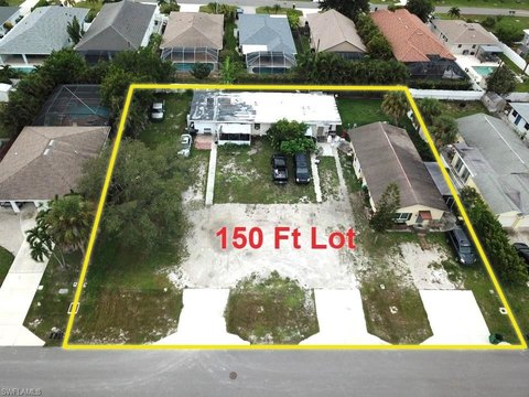 Land, NAPLES, FL