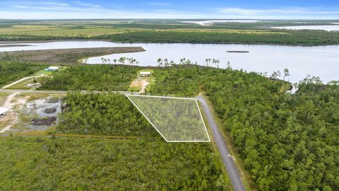 Land, Wewahitchka, FL