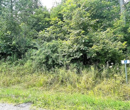 Land with Stunning Views