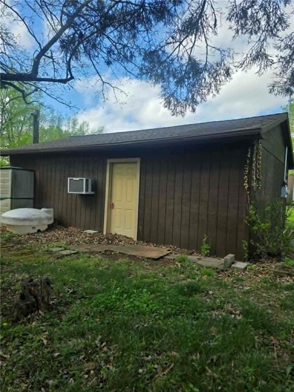 Linn Valley Lake View Lot