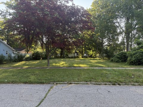 LAND - Niles, MI