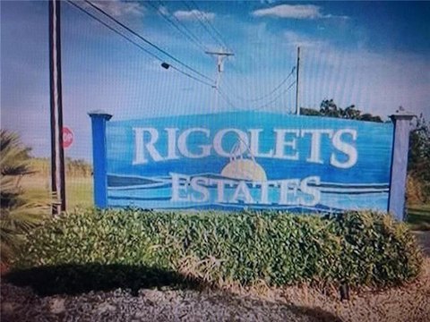 Water View Lot in Slidell